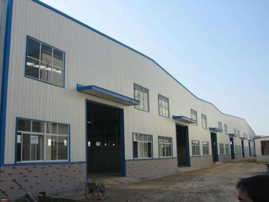 Taller de estructura de acero con panel sándwich Q355 Acero de sección H soldado