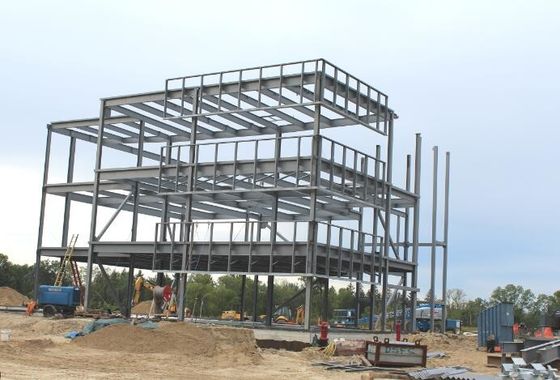 El marco porta de acero modificado para requisitos particulares de Q355B/Q235B prefabricó la construcción de acero