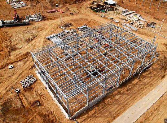Proceso de construcción prefabricada de acero Portal de fábrica Taller de construcción de acero