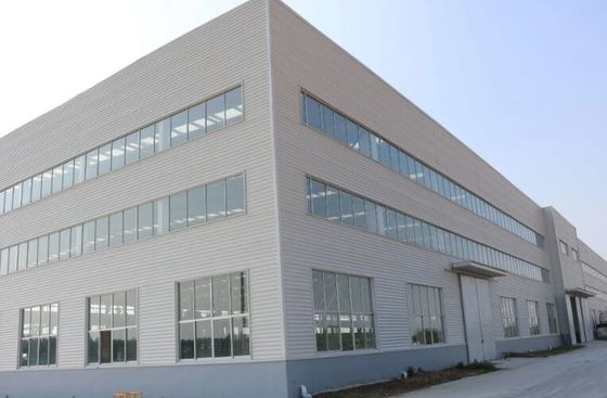 Almacén de estructuras prefabricadas de acero con construcción de uso a largo plazo