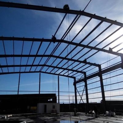 Taller del marco de acero que construye la construcción estructural de Warehouse