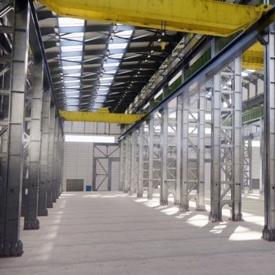 Q355B/Q235B Grúa de construcción de estructura de acero diseñada según sus especificaciones