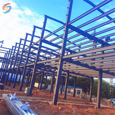 Estructura de acero con aluminio y puerta de KFC y ventanas de aluminio y puerta de PVC
