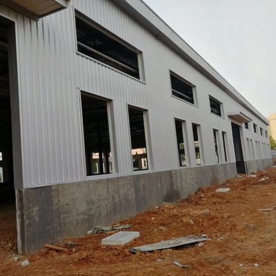 Edificio de fábrica de diseño moderno Taller de estructuras prefabricadas de acero