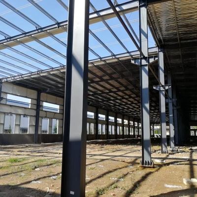 Almacén de estructura de acero flexible para soluciones de almacenamiento personalizadas