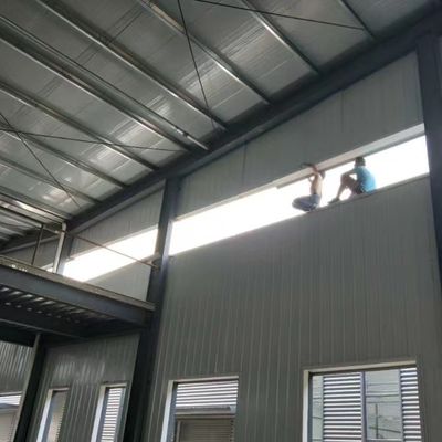 Taller de construcción de estructuras de acero para techos inclinados de metal ligero premium