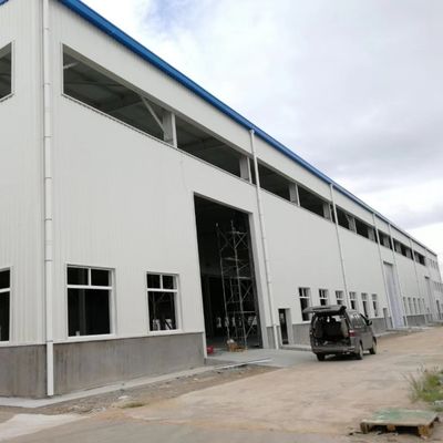 Diseño moderno Edificio de metal ligero Taller de estructuras prefabricadas de acero