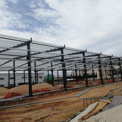 Taller de estructuras prefabricadas de acero de larga envergadura para la industria / fábrica